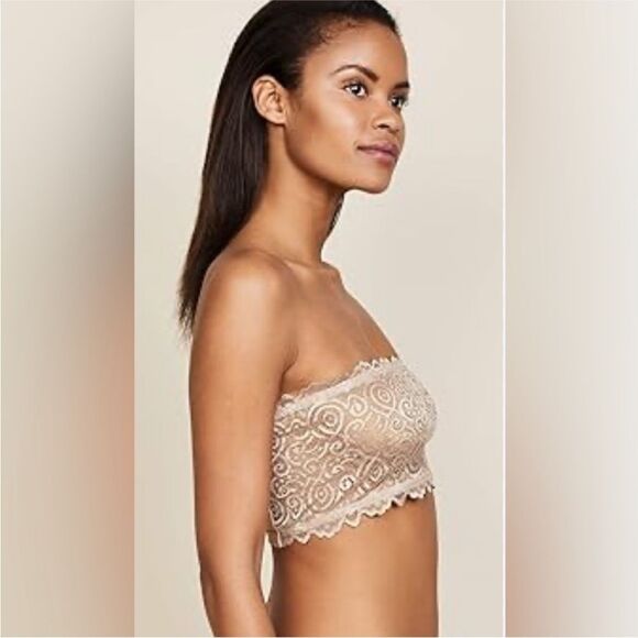 NWOT Free People Seamless & Lace Bandeau Bra Wear 2 Ways Cream / Beige XS/S - Picture 2 of 11